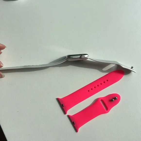 Apple Watch SE 2nd Gen - Picture 7 of 7